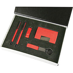İskenderun-k Hediyelik Set Kırmızı 25 x 19 x 4 Cm - 